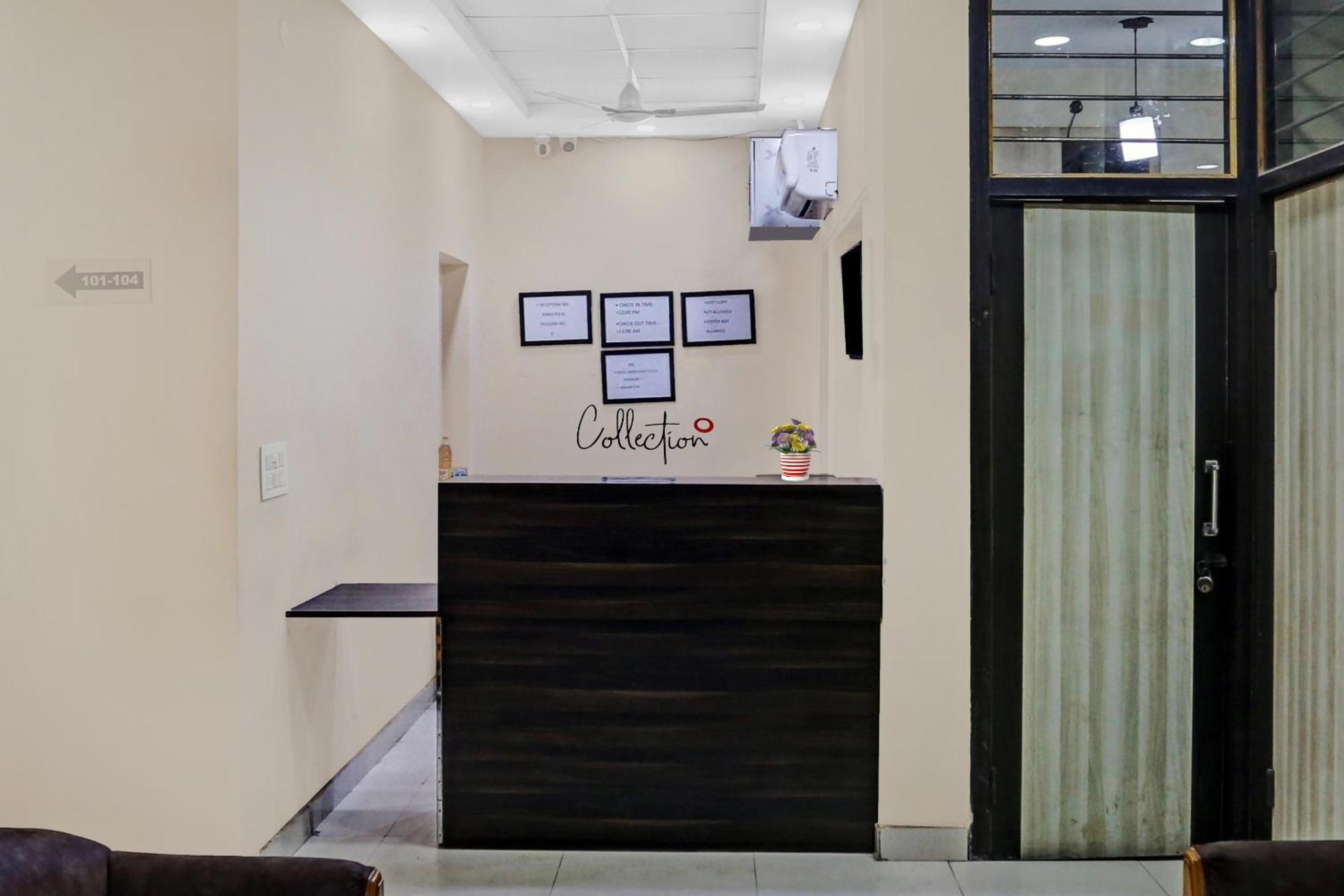 Collection O Metro View Ashok Vihar Near Shalimar Bagh Metro Station Hotel Ню Делхи Екстериор снимка